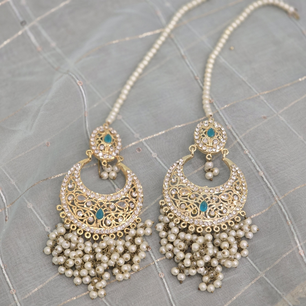 Gold and Turquoise Earrings With Pearls